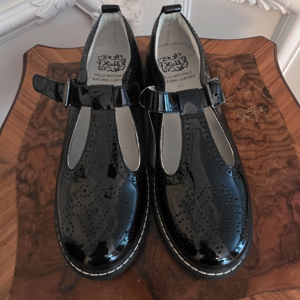 Lelli Kelly ladies Black Patent Dress Shoes